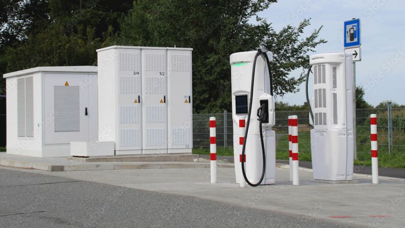 „Herzblatt“ für mehr Ladepunkte