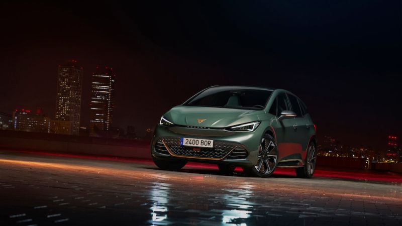 Der Born erstarkt auf 326 PS