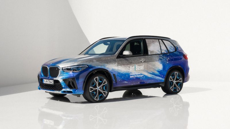 BMW iX5 Hydrogen im Look von Ed Devlin