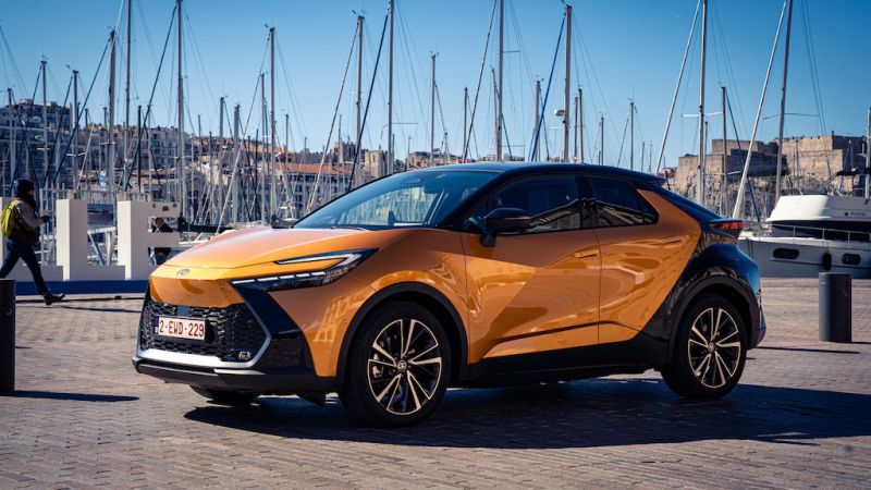 Toyota C-HR PHEV