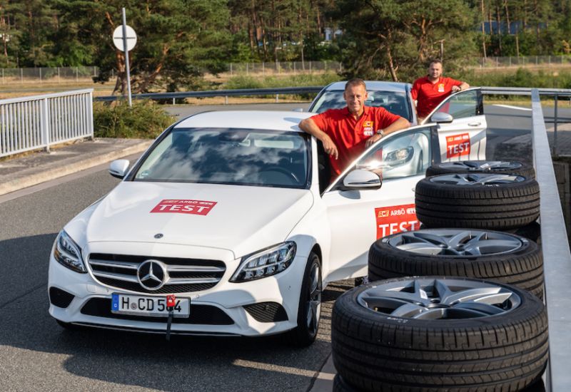 Top-Ergebnisse beim ARBÖ-Sommerreifentest 