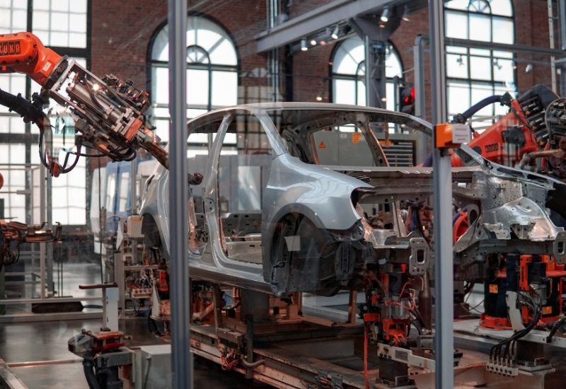  KI in der Automobilindustrie – so wird die Technologie eingesetzt