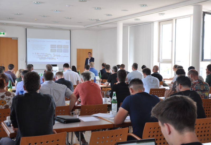  Lehrgang: Eintauchen in die E-Mobilität