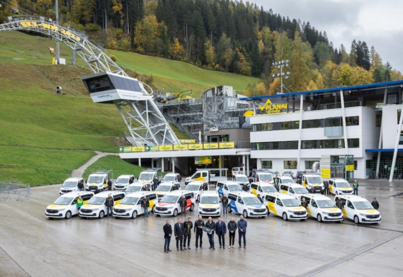  Ford stellt Allrad-Flotte für Planai-Hochwurzen-Bahnen