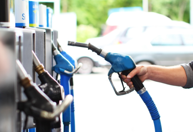  Spritpreise: Niveau unverändert hoch