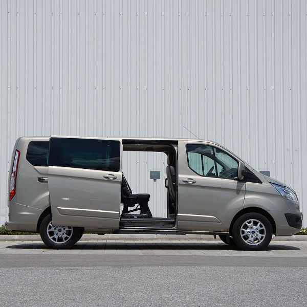  Luxusvan statt Nutzfahrzeug