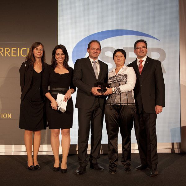  Ausgezeichnete Leistungen