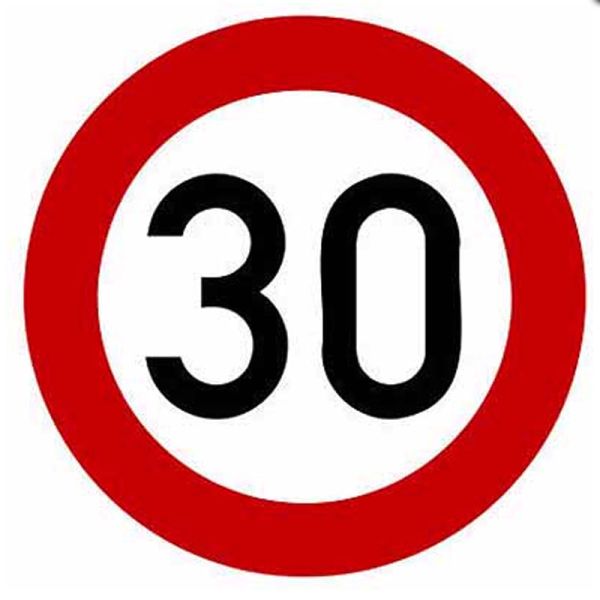  Tempo 30 im Ort vom Tisch