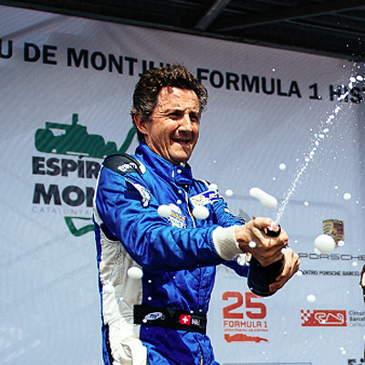  Lederers Medienwelt: Vom Schreibtisch aufs Podest