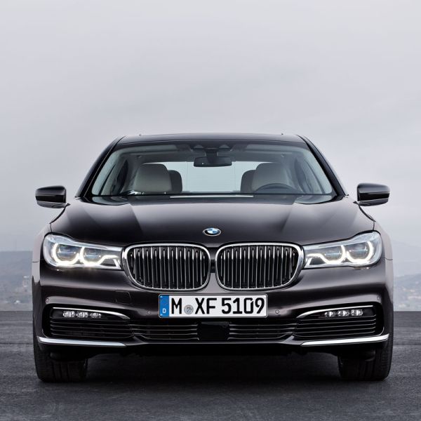  Neuer BMW 7er: Smartes Flaggschiff