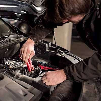  Drei Start-Booster mit Sicherheitsmängeln