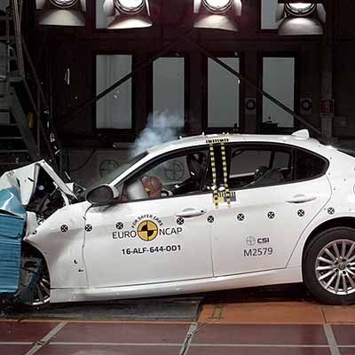  15 Sterne für 3 Fahrzeuge