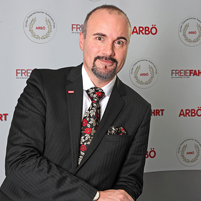   E-Autos: Gemeinden und Städte nun am Zug!