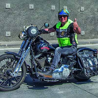  Die „Asphaltfeen“ fahren aus