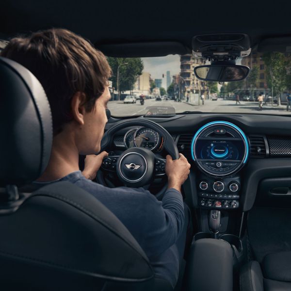  Alexa im BMW: „Alexa, hast Du Freude am Fahren?“ 