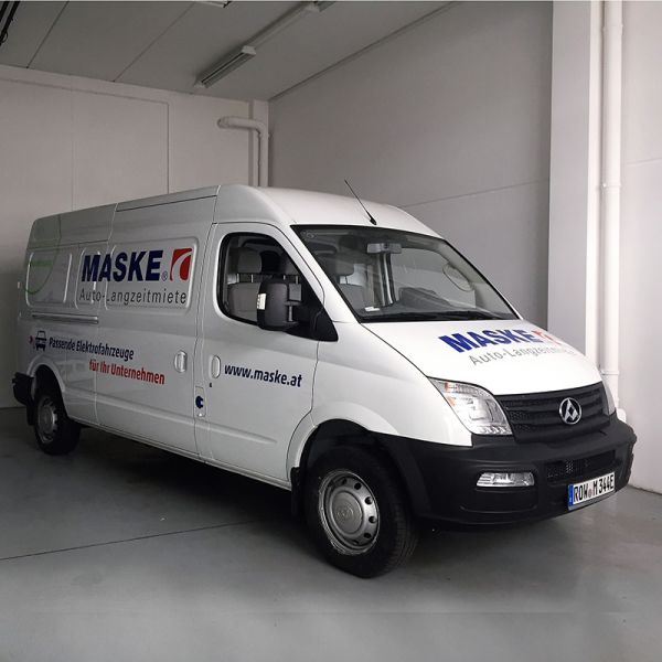  Vermieter importiert E-Transporter