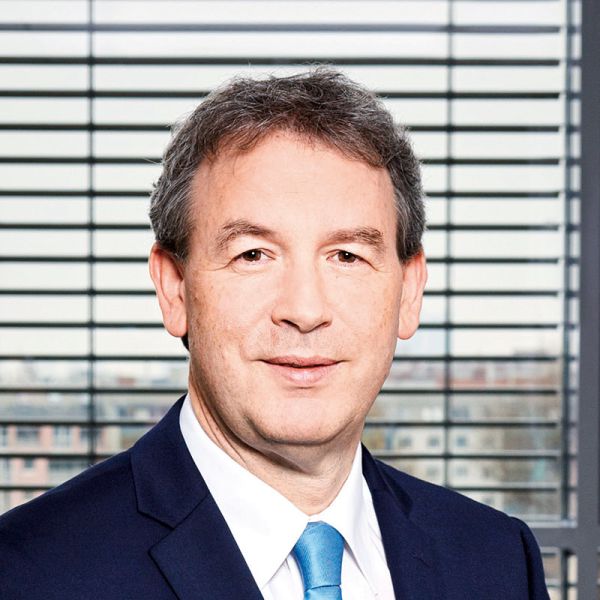  Fuhrparkmanagement-Umfrage: Dipl.-Ing. Renato Eggner (Raiffeisen-Leasing Fuhrparkmanagement)