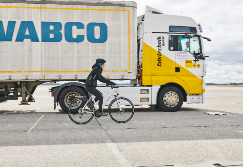  NFZ-Abbiegeassistenten: Weniger Fehler bei Radar-Systemen