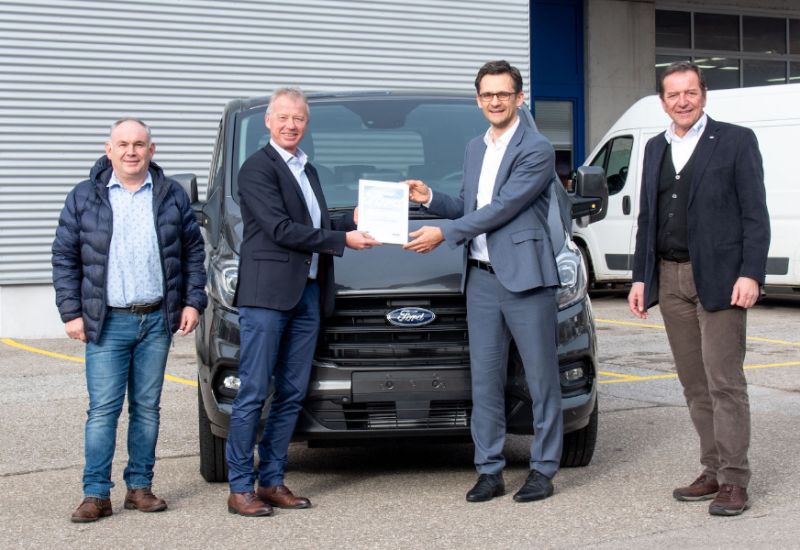  Ford Nutzfahrzeuge: individuelle Lösungen mit Lagermax