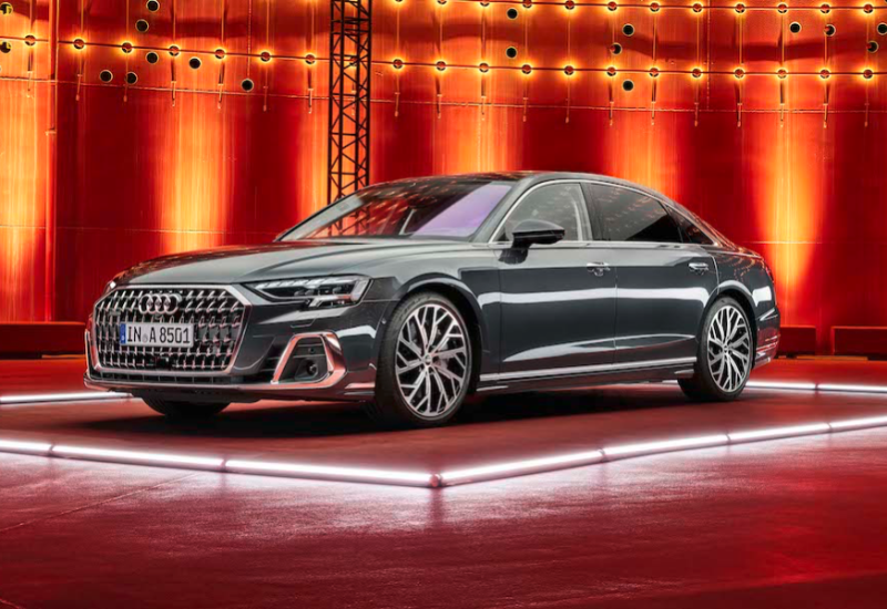  Audi A8 Facelift: Horch horch!
