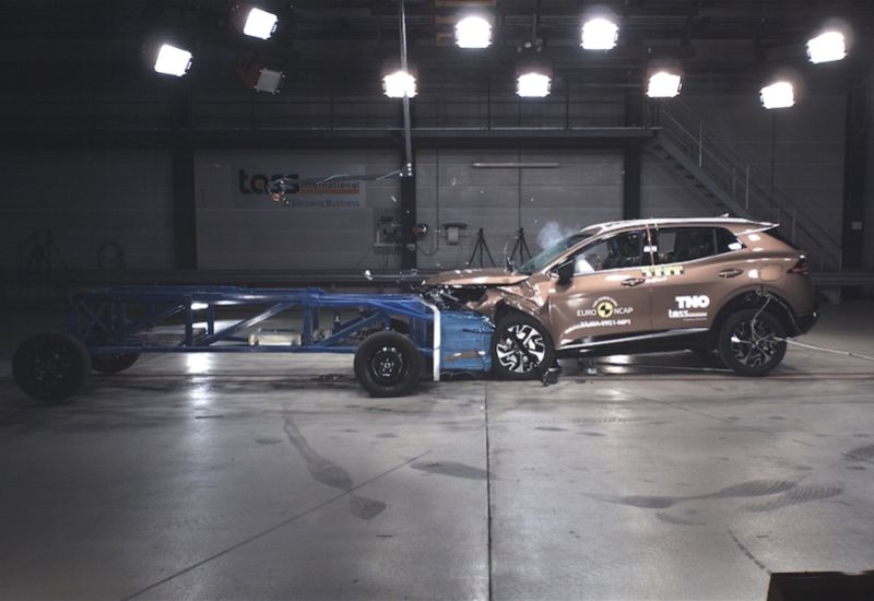  Sechs neue PKW im Crashtest, zwei mit Schwächen