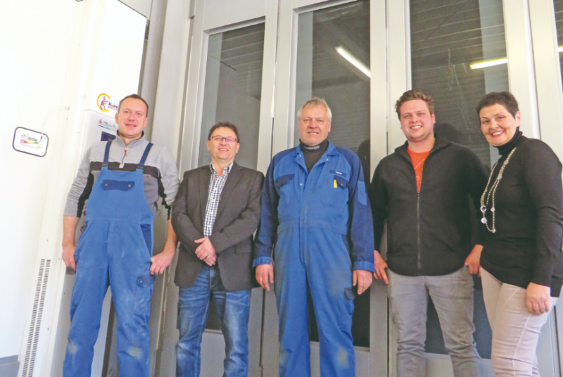  Die Lackierkabine der Profis