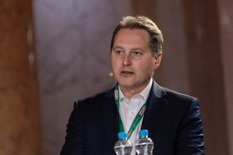  DIGITAL AWARD am A&W-Tag